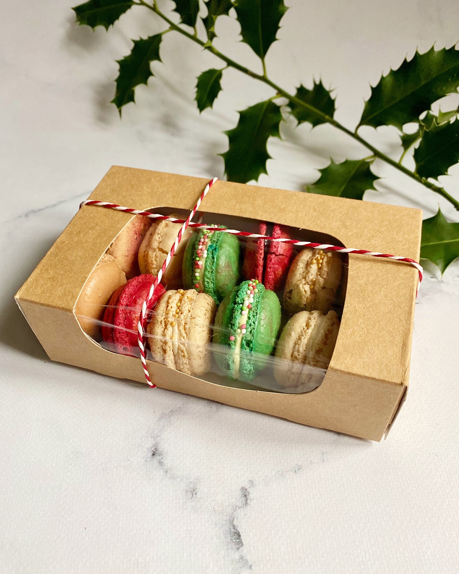 Boîte transparente de macarons de Noël – Charlotte en Papilles