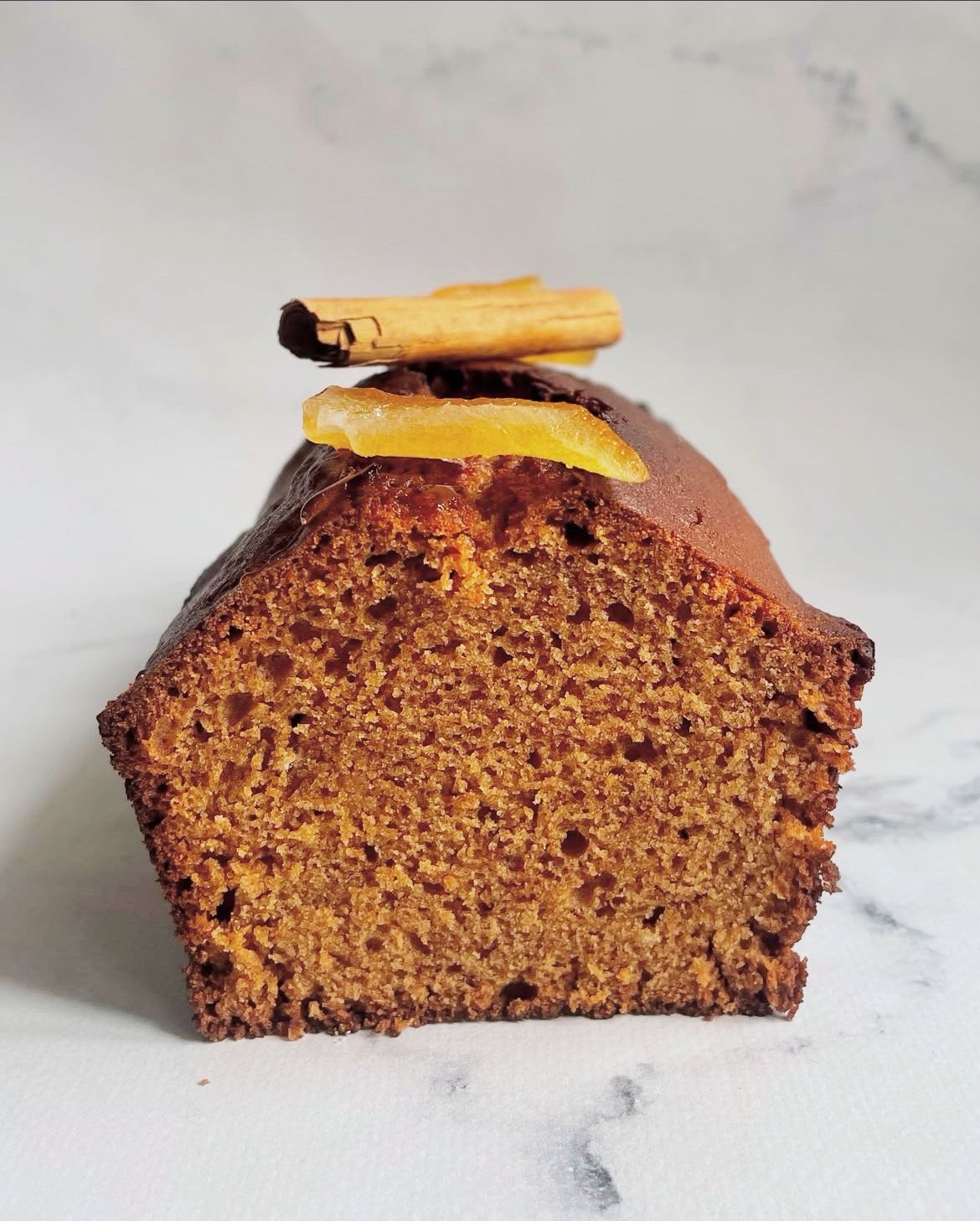 Pain d’épices artisanal fait maison – Charlotte en Papilles